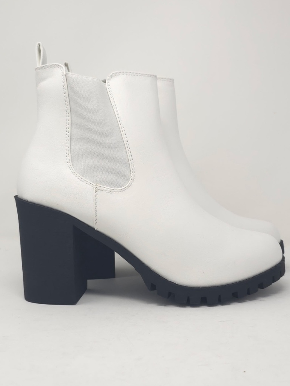 White Chunky Heel Ankle Boots Chelsea Style Platform Minimalist Trendy - Picture 3 of 10